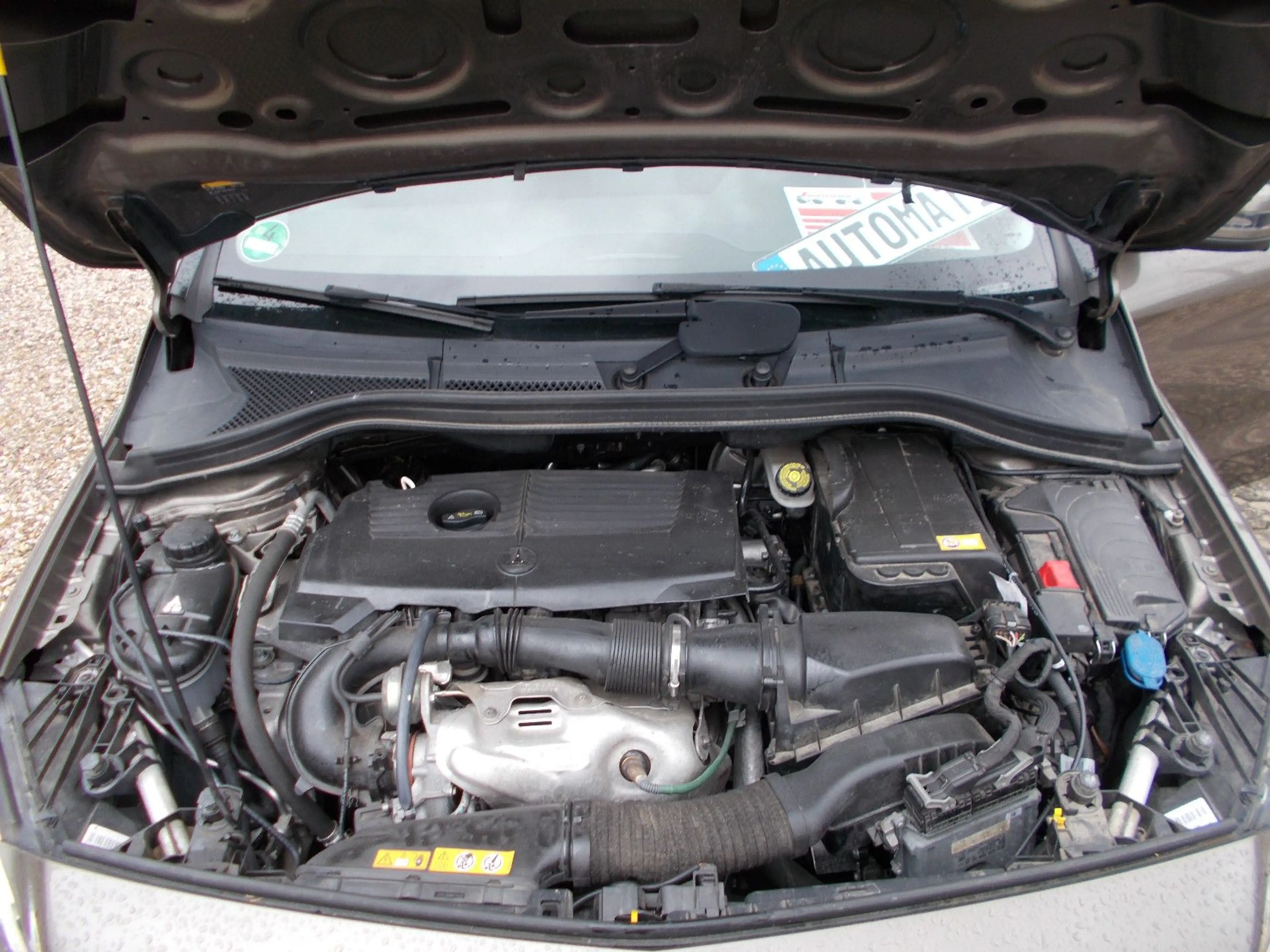 Mercedes-Benz B 180 Navi,Kamara,nur77000KM,Scheckheft — photo 13