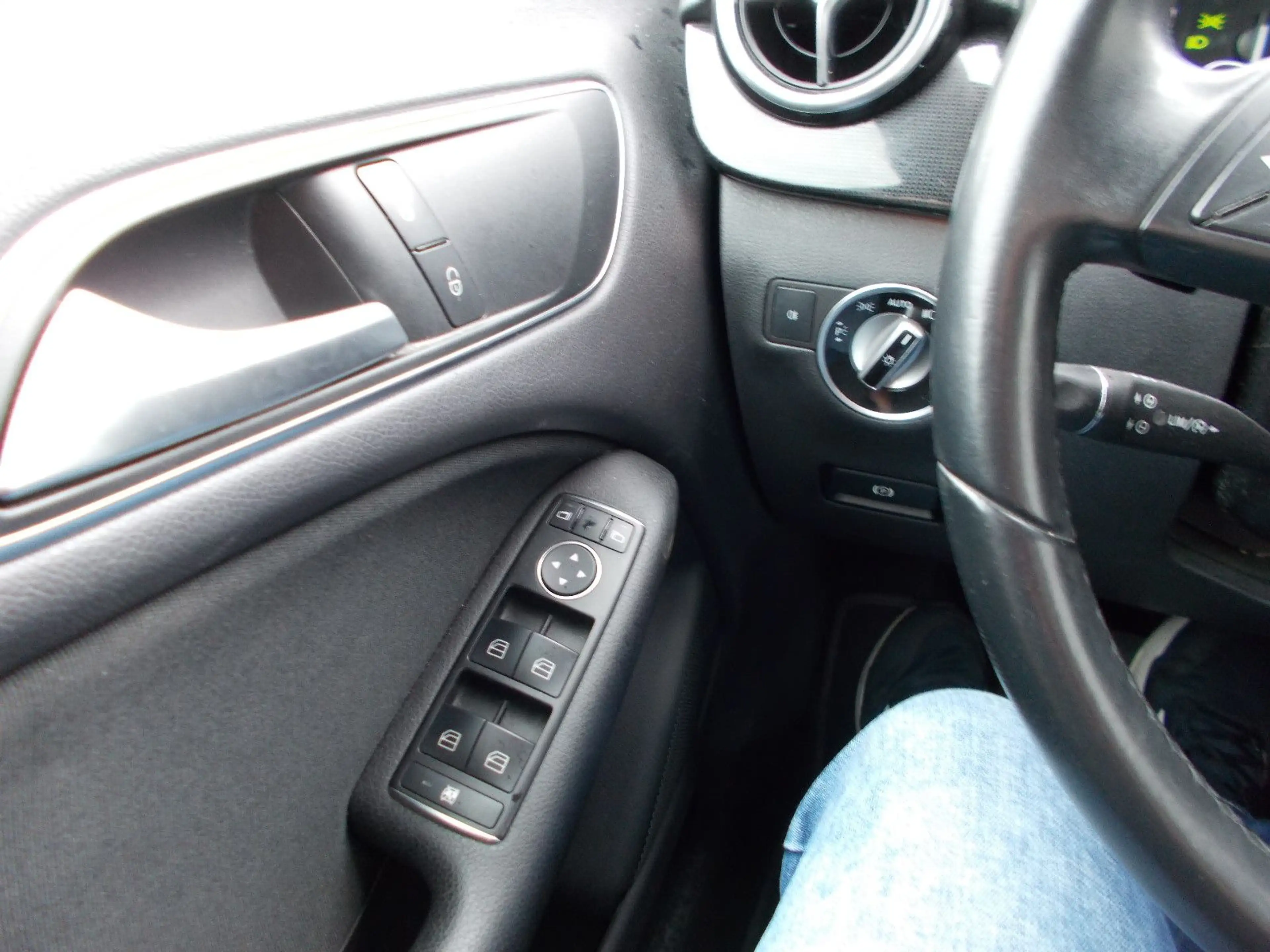 Mercedes-Benz B 180 Navi,Kamara,nur77000KM,Scheckheft — photo 10