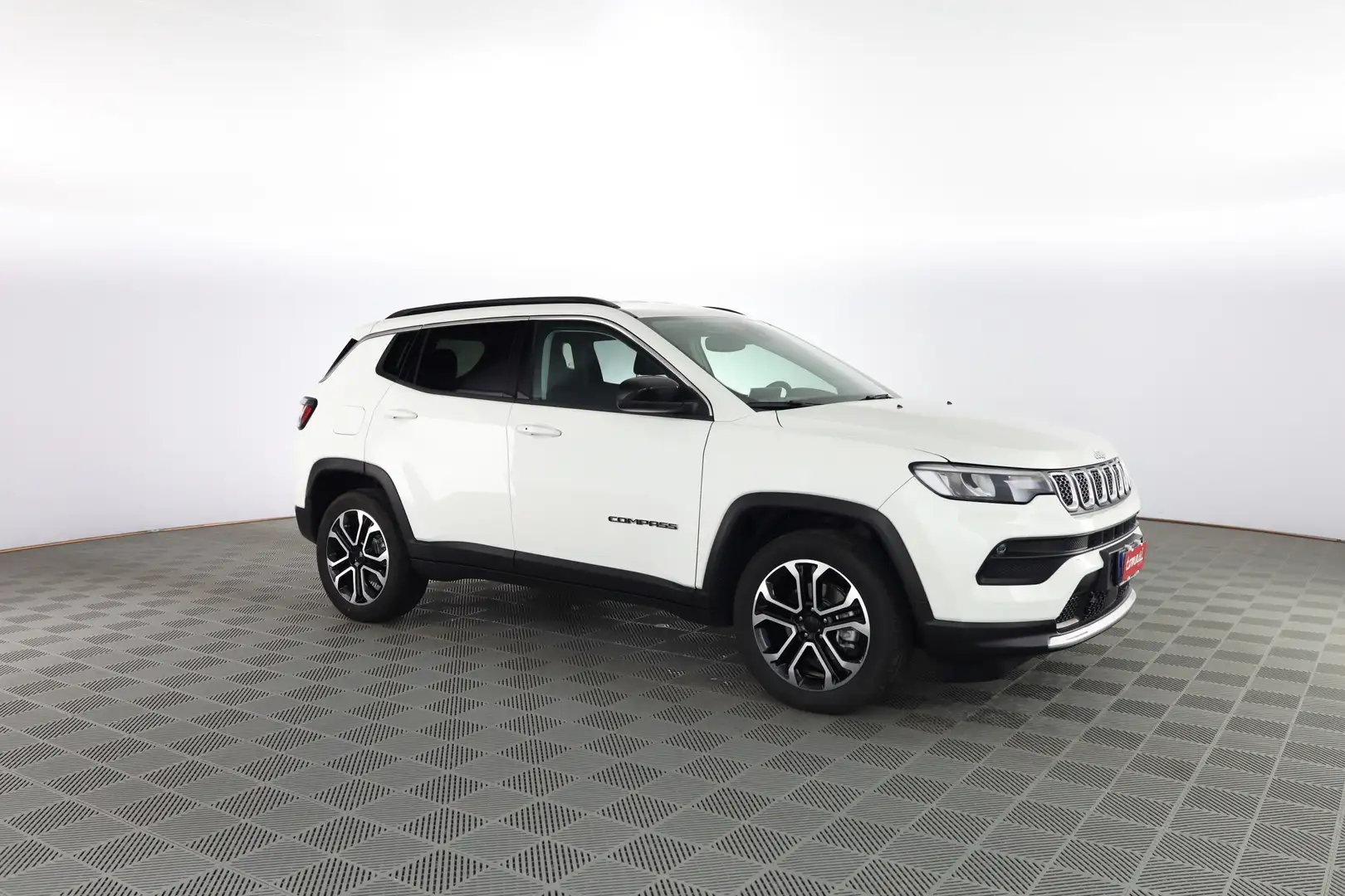 Jeep Compass 1.5 Turbo T4 130CV MHEV 2WD Limited Bianco - 2
