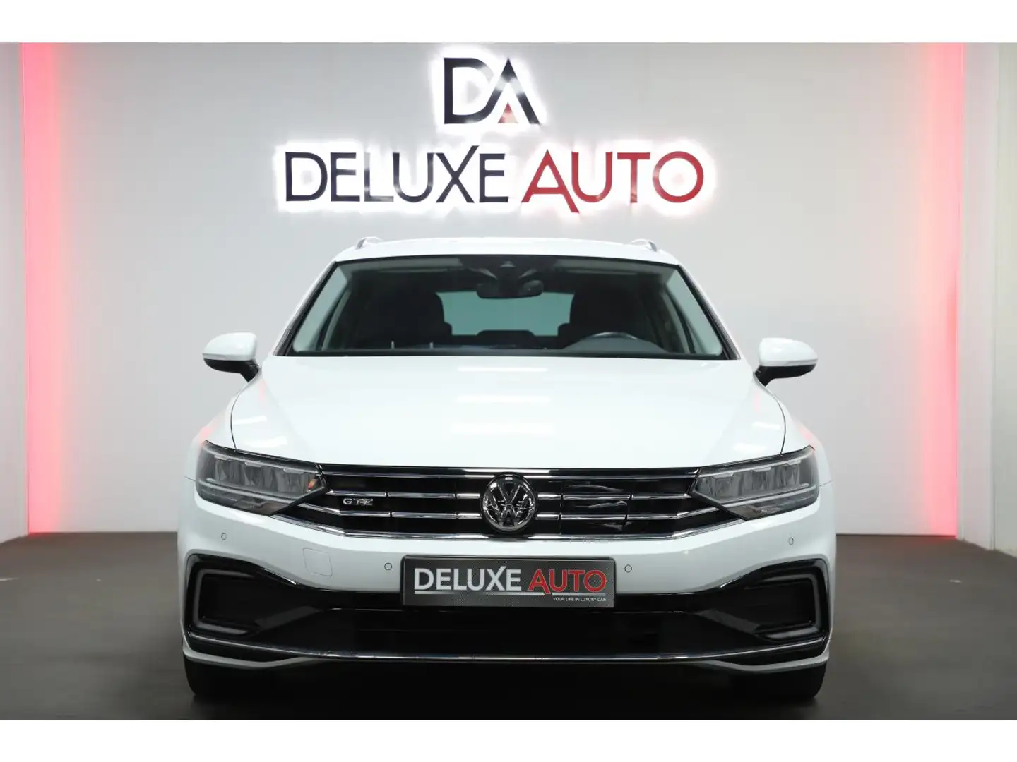 Volkswagen Passat VIII GTE 1.4 TSI Hybrid 218 DSG 6 (2) Blanc - 2