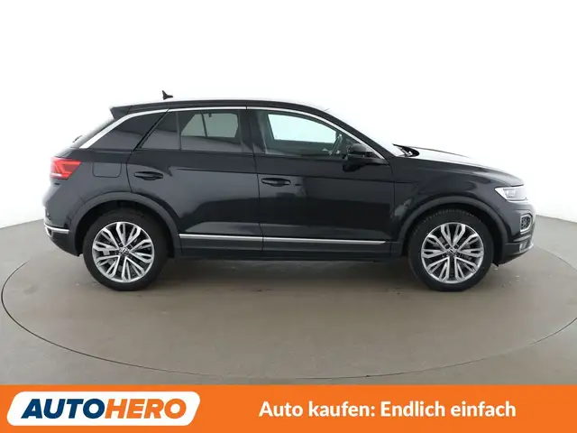 Volkswagen T-Roc view 7