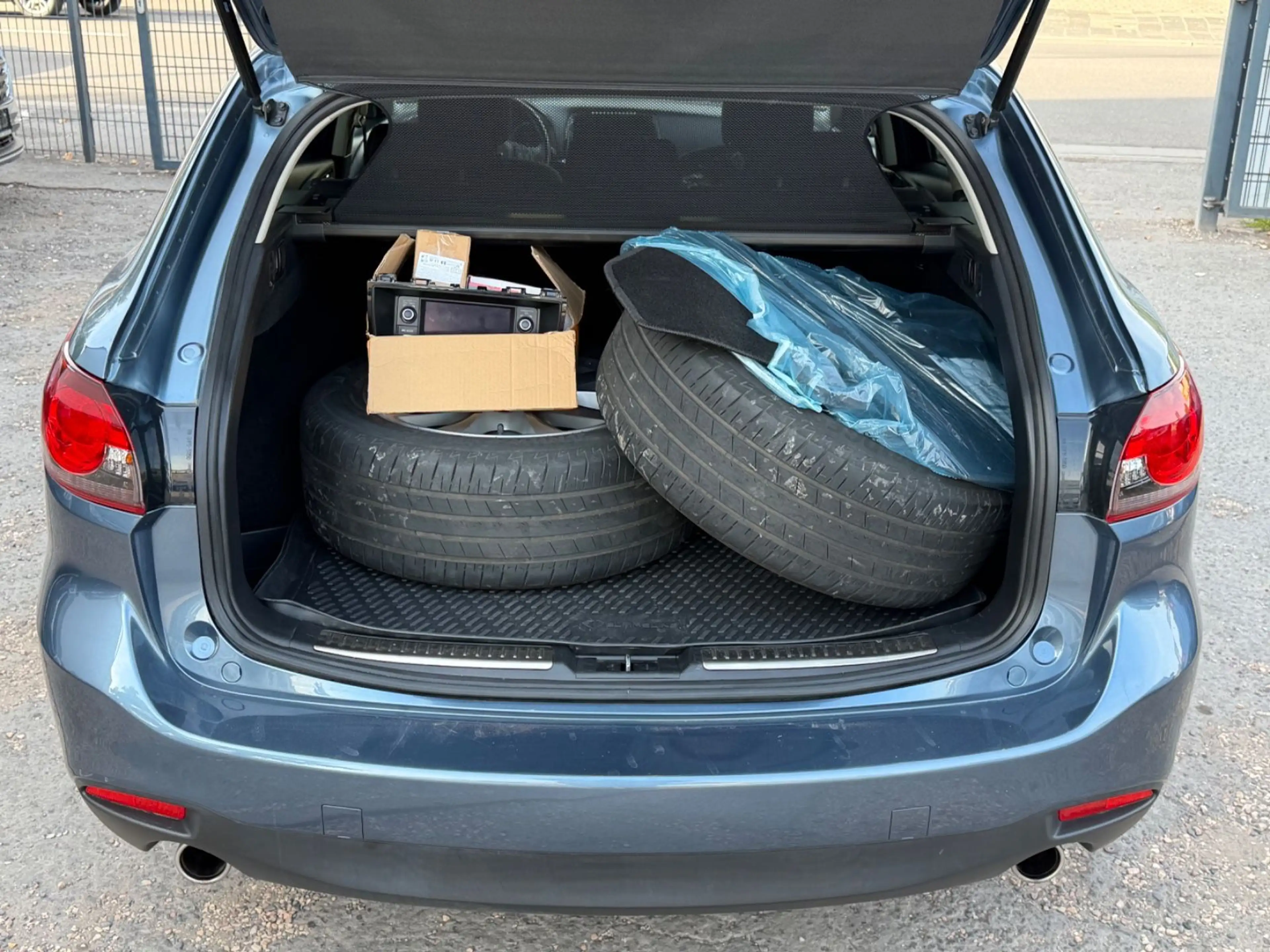 Mazda 6 Kombi Center-Line — photo 14