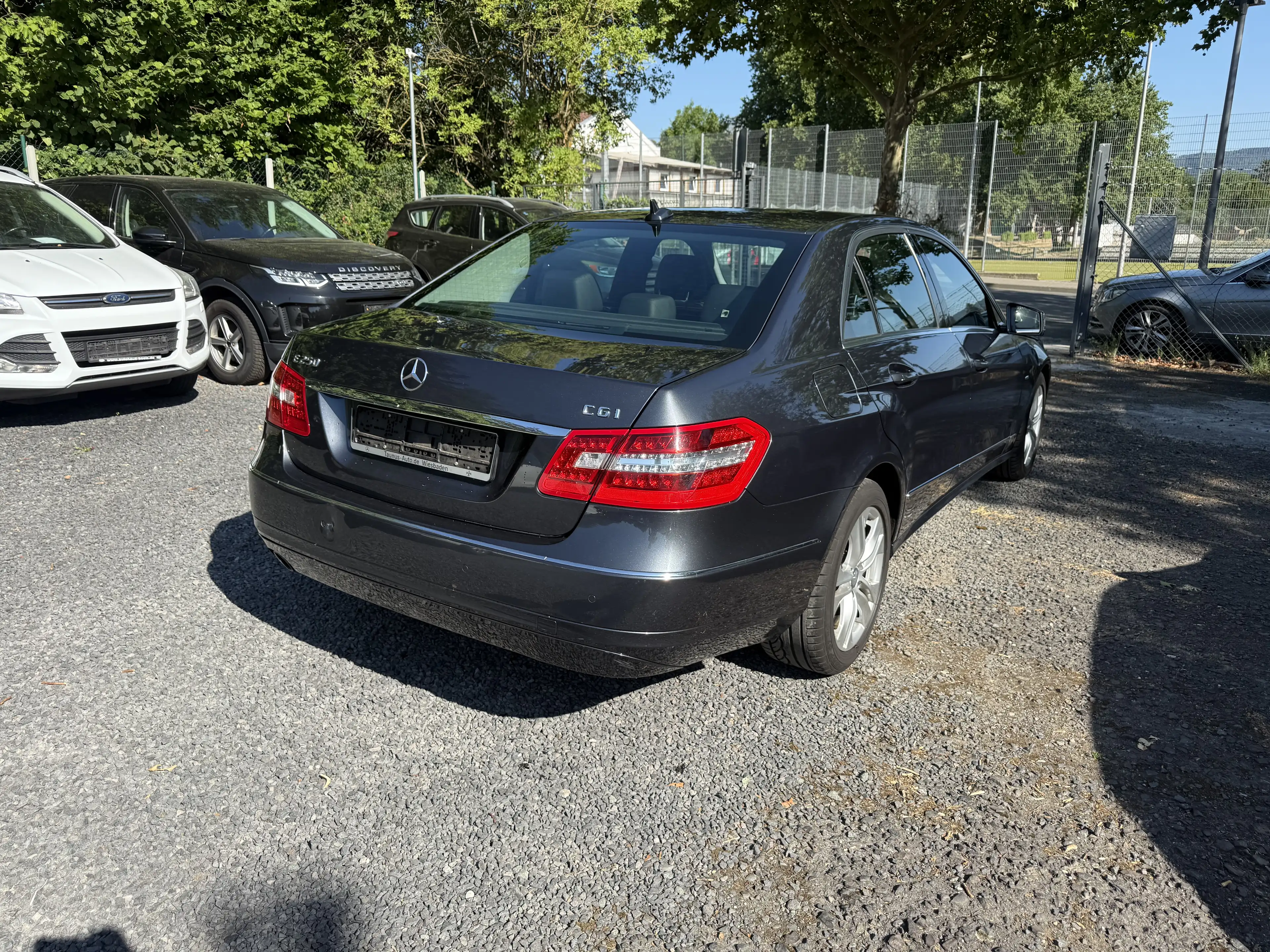 Mercedes-Benz E 250 E 250 CGI BlueEfficiency (212.047), Avangard — photo 4