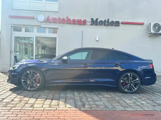 Audi S5 view 7
