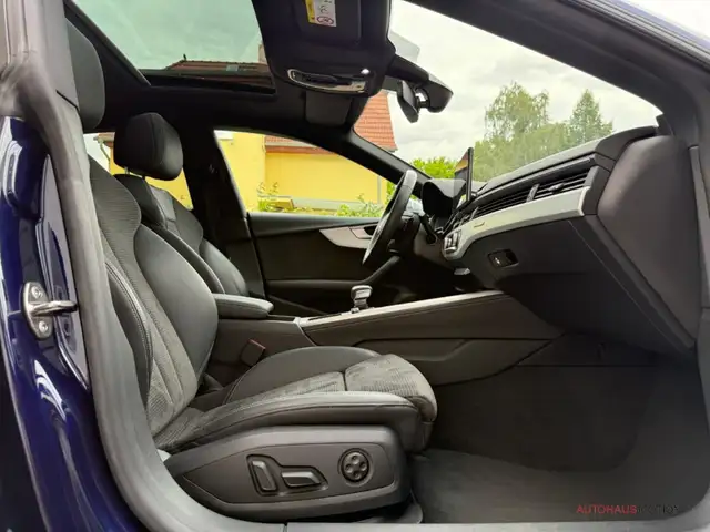 Audi S5 view 13
