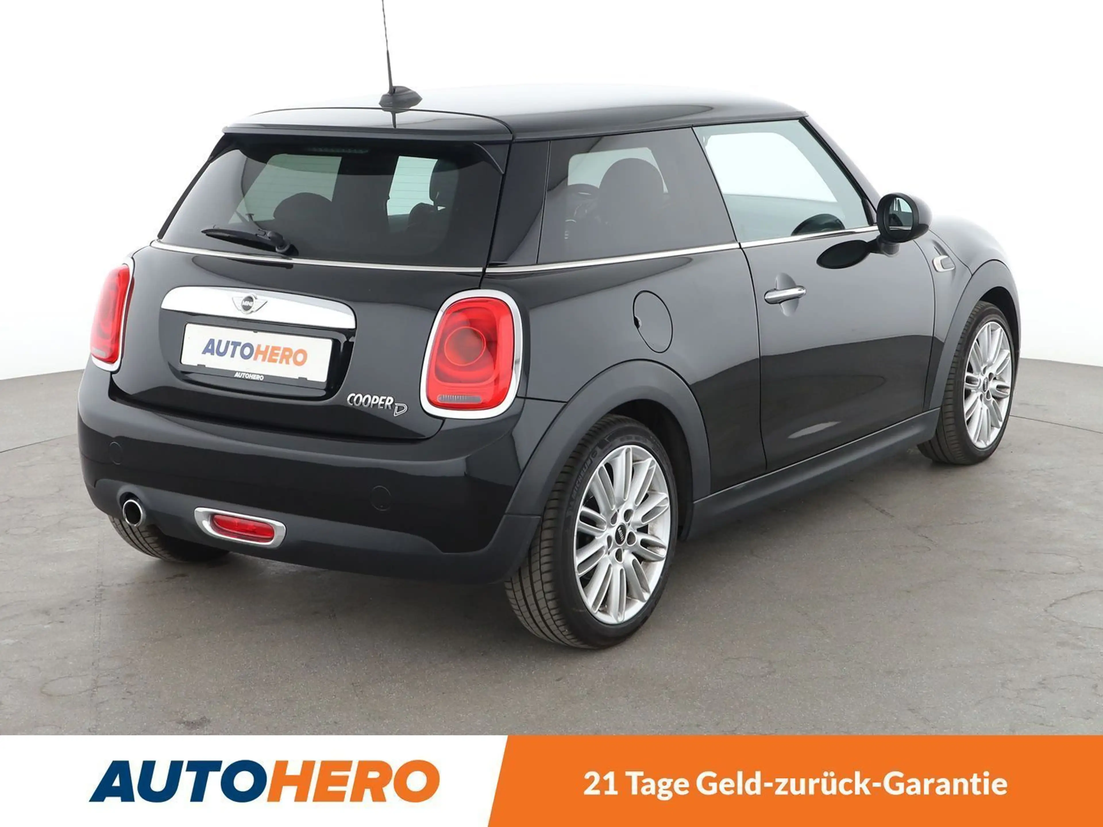 MINI Cooper D Cooper D *LED*TEMPO*SHZ*KLIMA* — photo 6