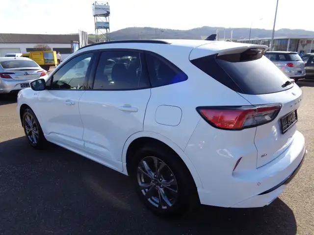 Ford Kuga view 6