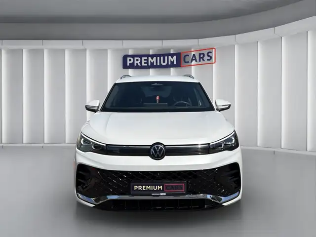 Volkswagen Tiguan view 8