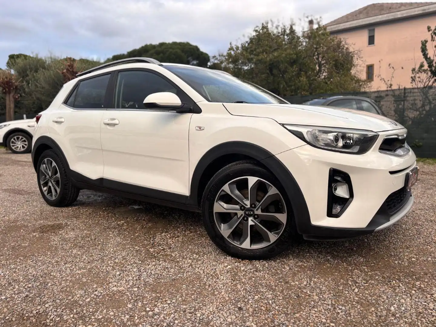 Kia Stonic 1.4 mpi eco Urban Adas Pack Gpl 97cv my18 Wit - 2