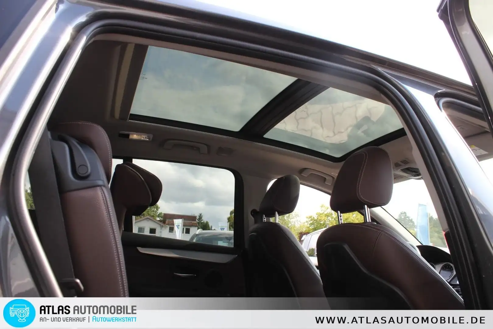 BMW 220 7 Sitzer=LED=NAVI=LEDER=PANORAMA Grau - 2