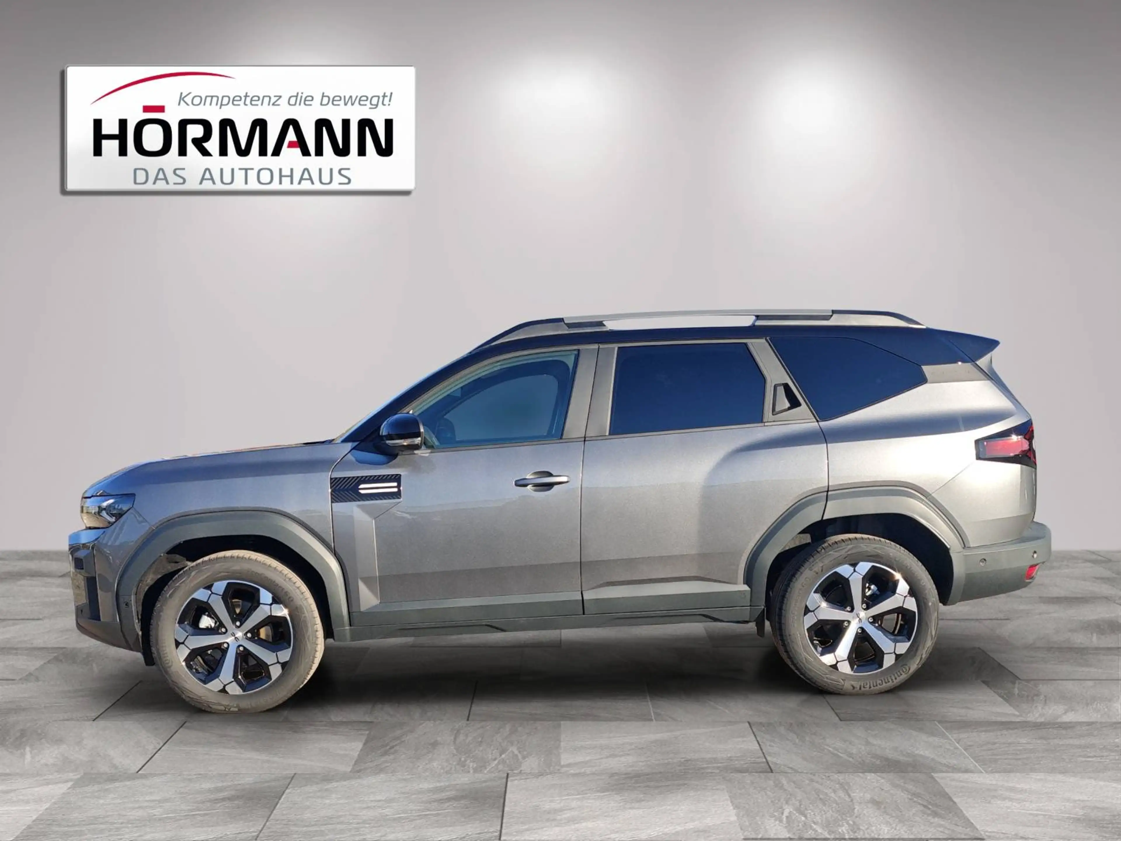 Dacia Bigster Journey Hybrid 155 — photo 2