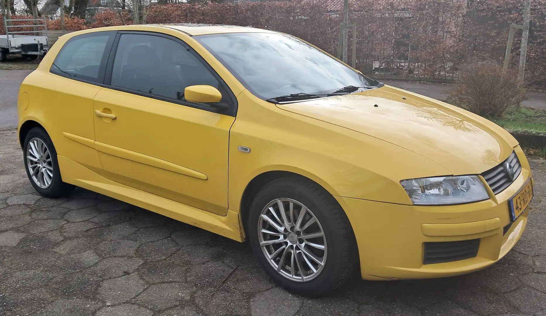 Fiat Stilo Stilo 2.4-20V Abarth 5M17 Gelb - 2