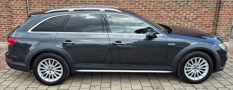 Audi A4 allroad 45 TFSI AHK/Standheizung/Schiebedach — photo 6