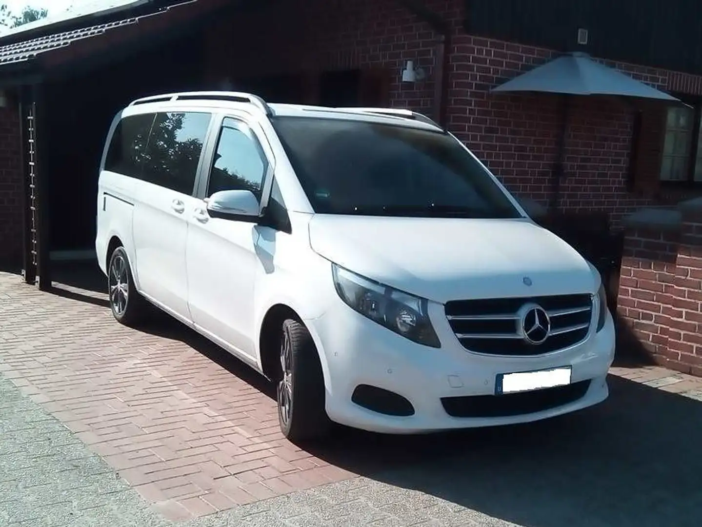 Mercedes-Benz V 220 Autom.,Lang,AHK,Liegep.,drehb.Sitze,Kamera, Camper Alb - 1