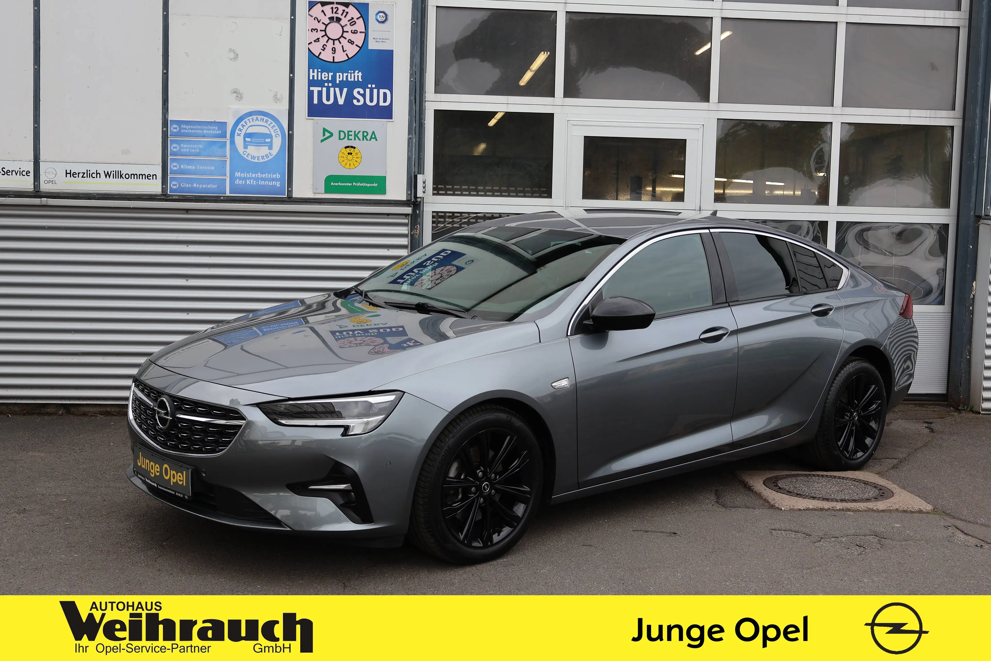 Opel Insignia GS 2.0 Diesel AT8 Busi Elegance+AHK+
