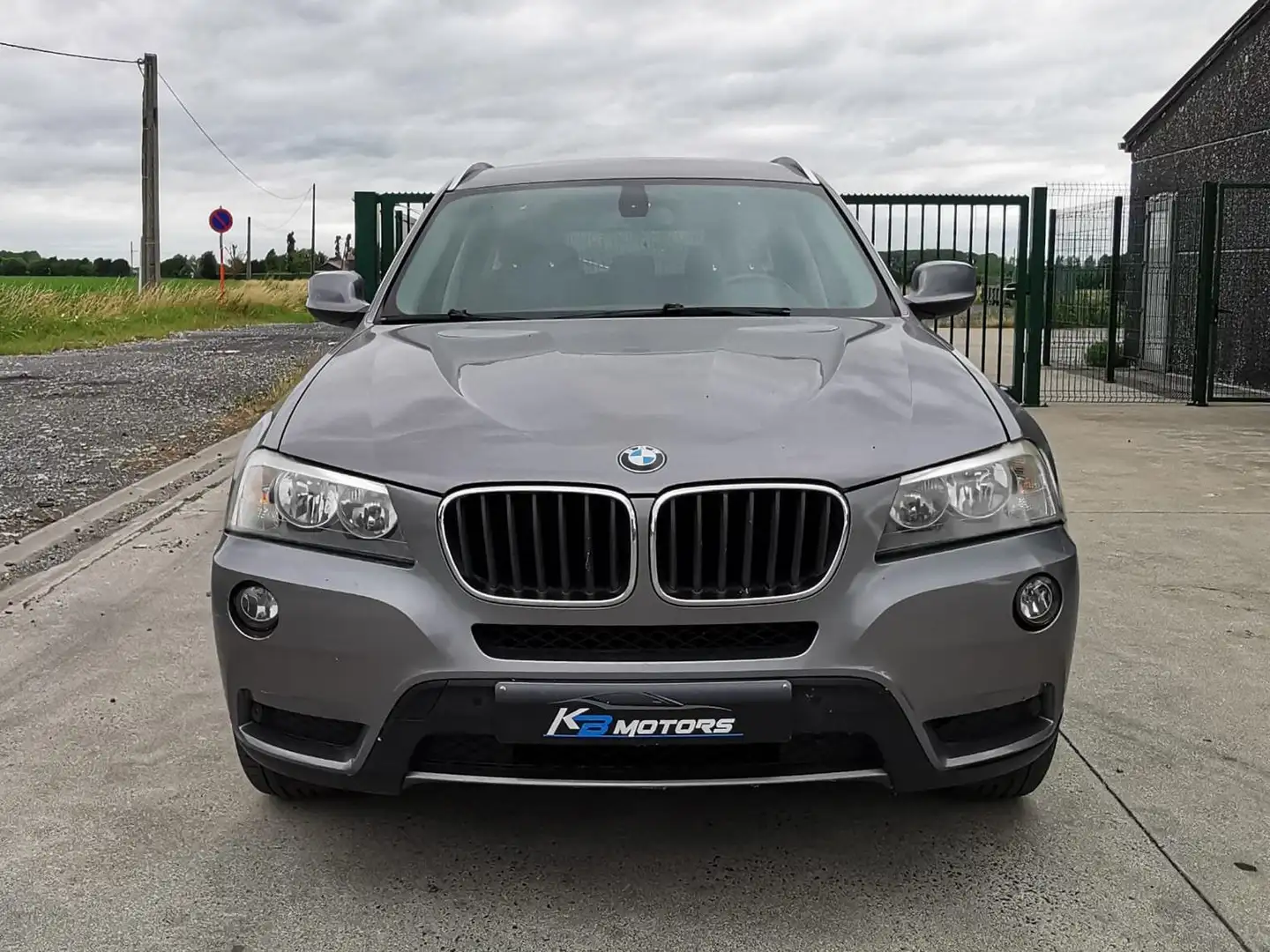 BMW X3 2.0 d xDrive20 Grijs - 2