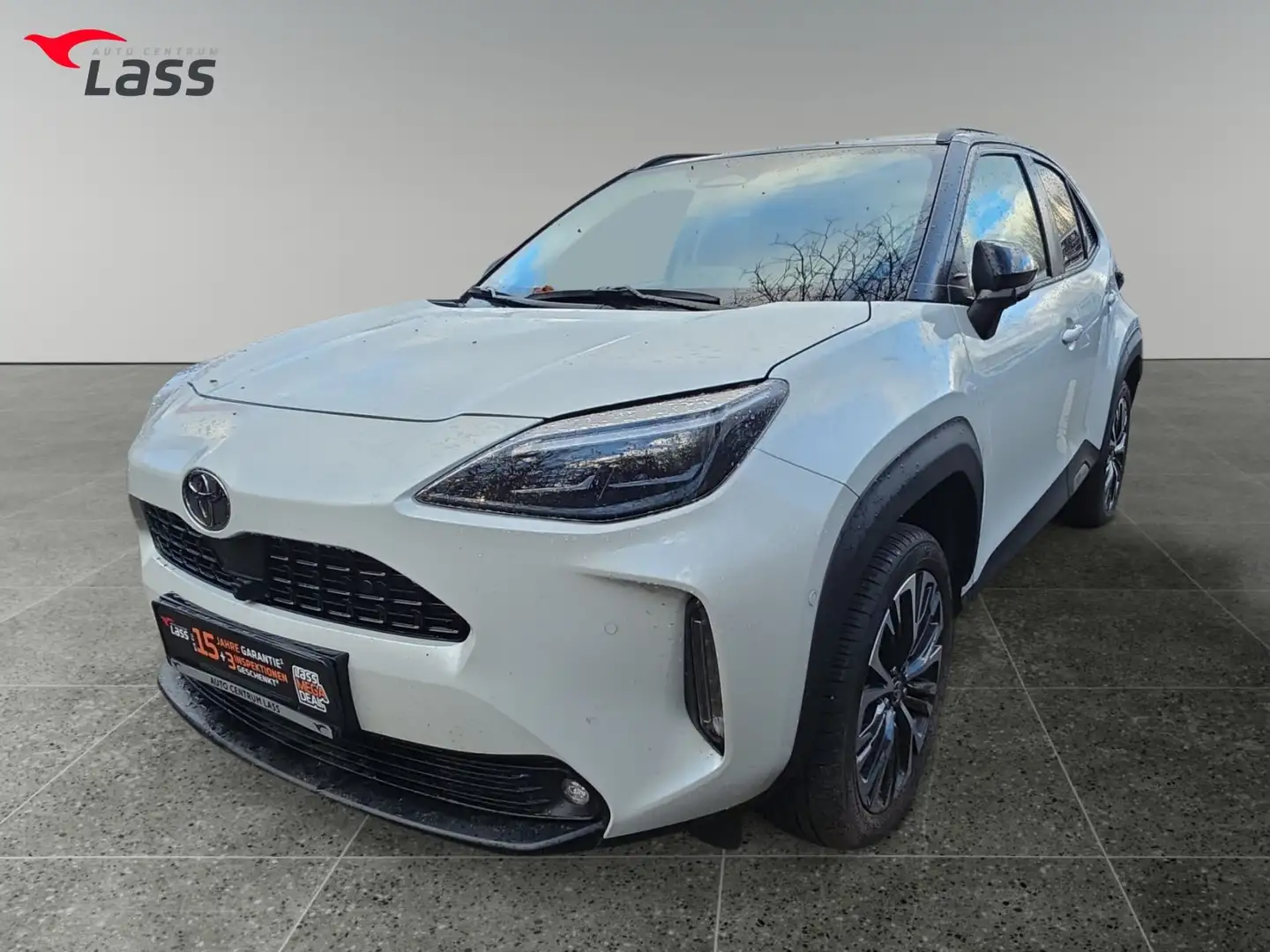 Toyota Yaris Cross 1.5 E FWD Style Plus 2xKlima 360 ACC Schwarz - 2