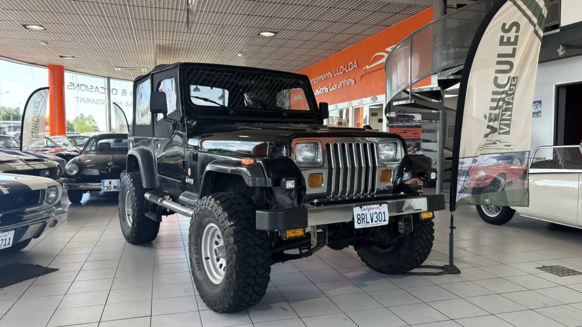 Jeep Wrangler 4.2L 6 CYLINDRES NOIRE 1990 Noir - 1