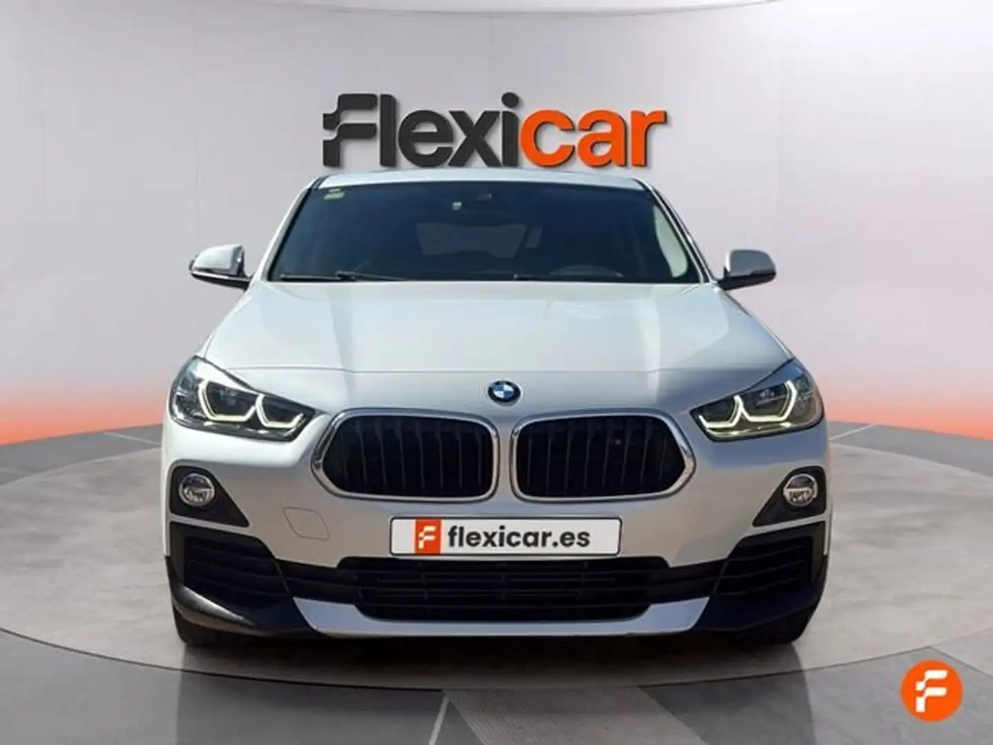 BMW X2 sDrive 18iA Blanco - 2