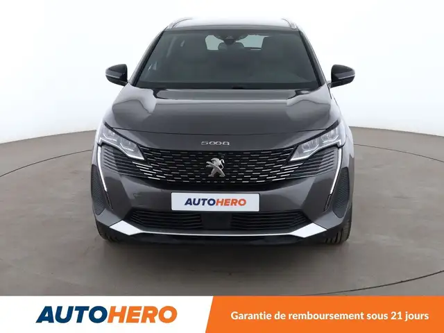 Peugeot 5008 view 9