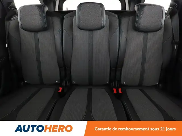 Peugeot 5008 view 15