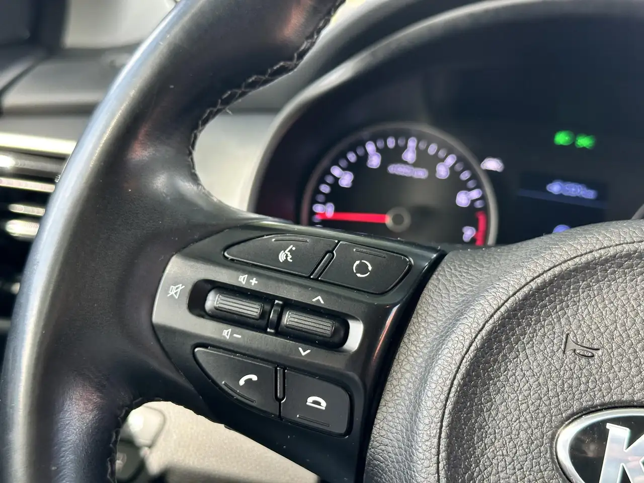Kia Stonic 1.0 T-GDi DynamicPlusLine, миниатюра 29