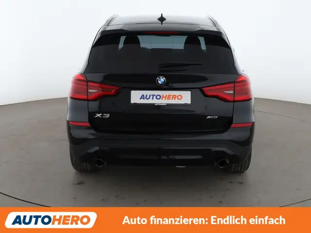 BMW X3 view 5