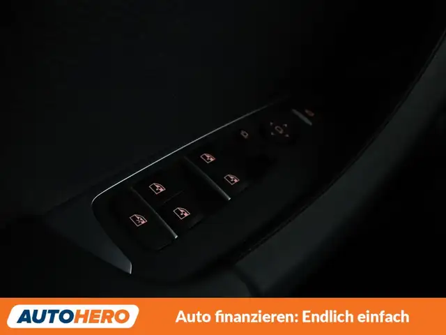 BMW X3 view 25