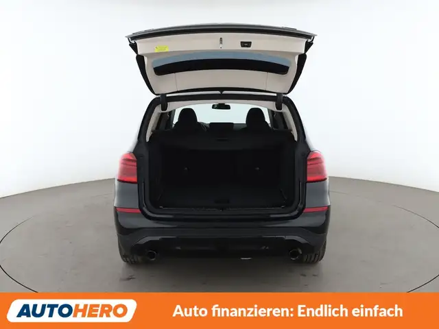 BMW X3 view 17