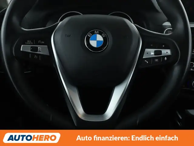 BMW X3 view 19
