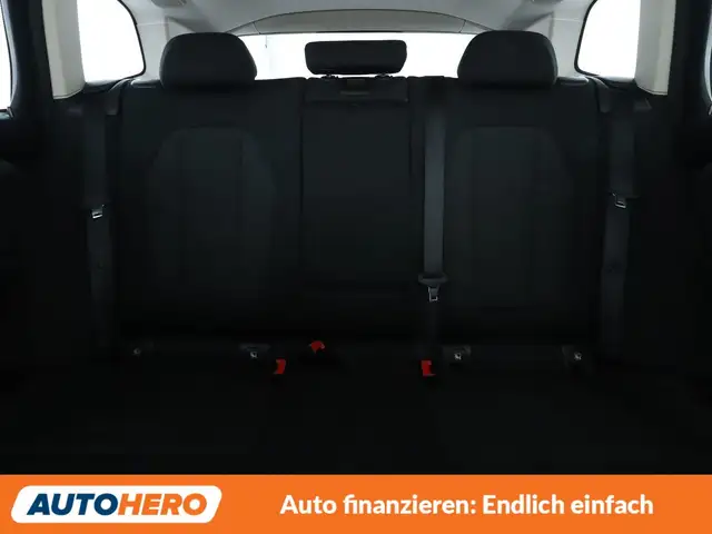 BMW X3 view 16