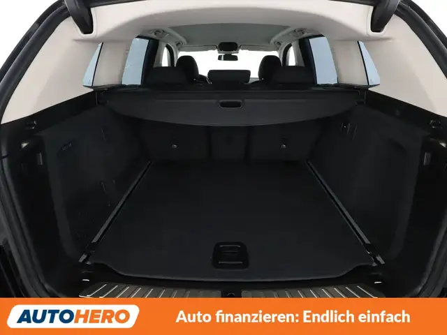 BMW X3 view 18