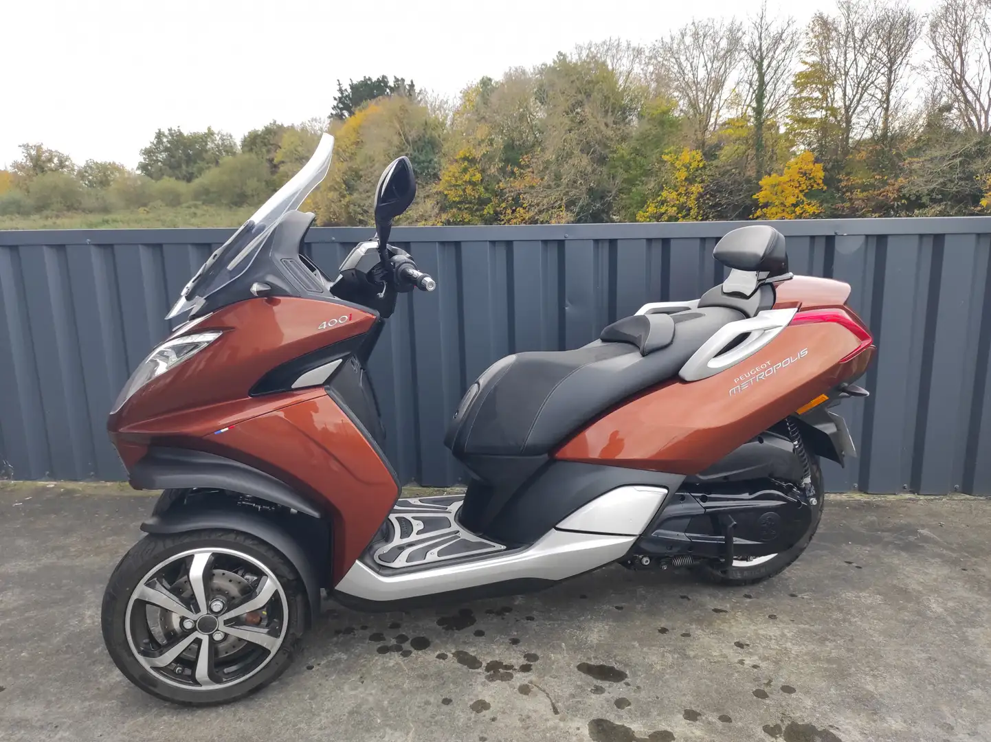 Peugeot Metropolis - 2