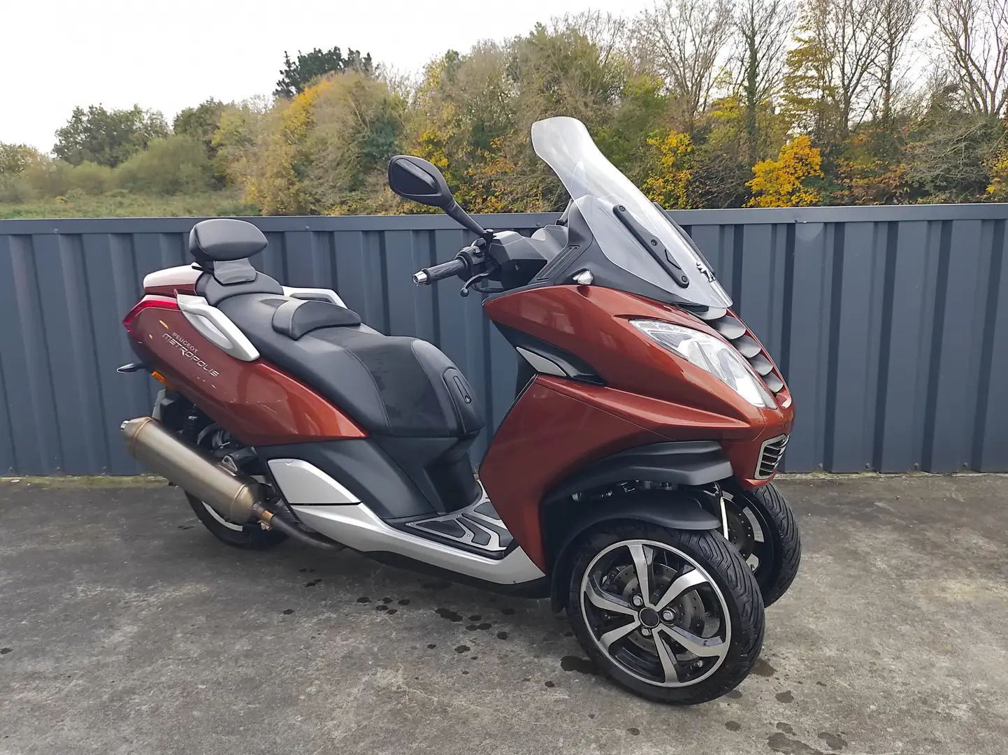 Peugeot Metropolis - 1
