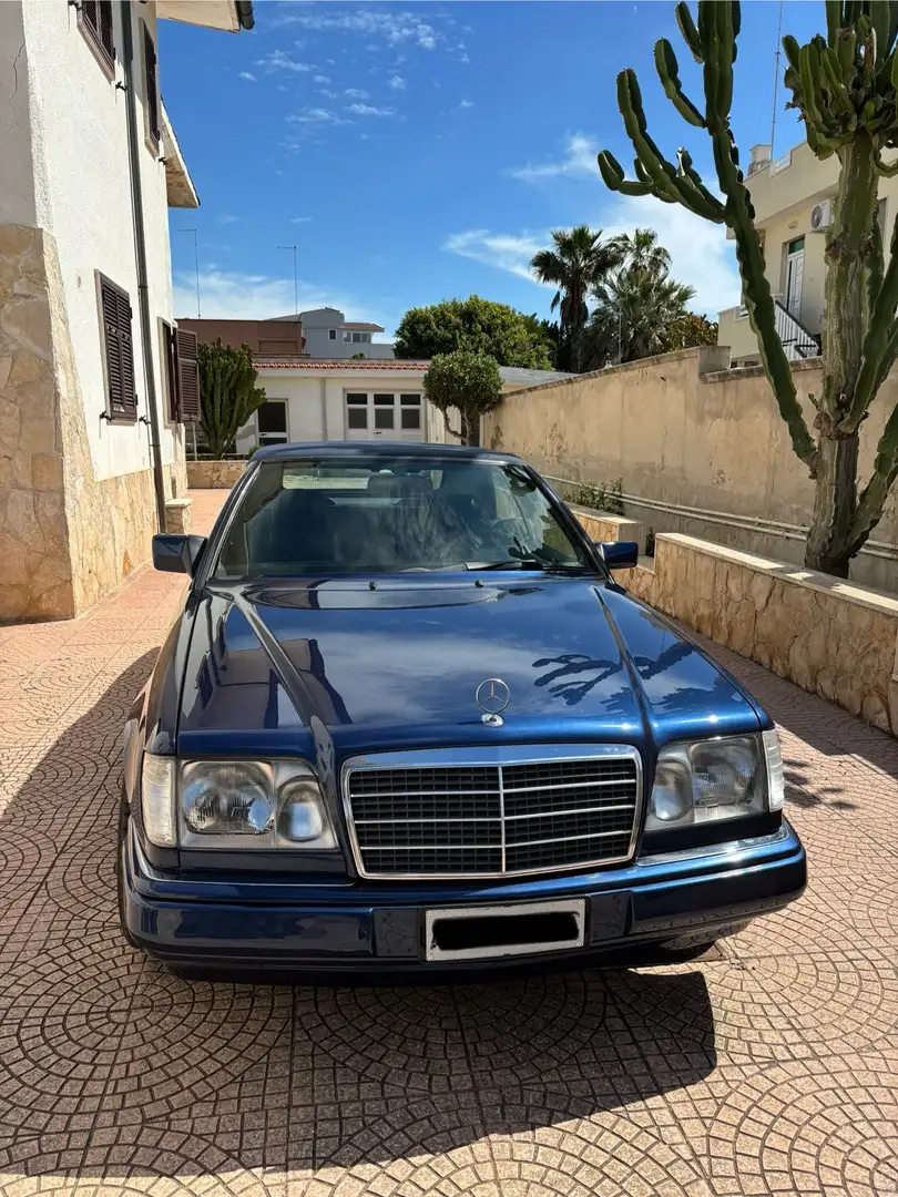 Mercedes-Benz E 200 Cabrio sportline asi e crs ** da vetrina ** - 1