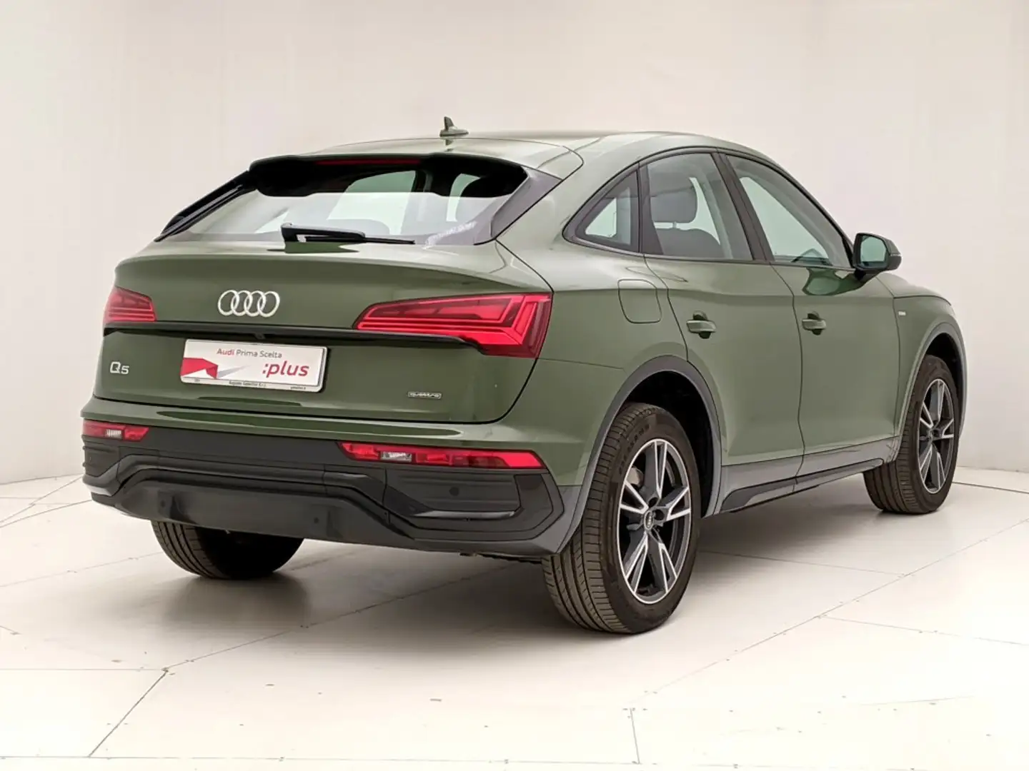 Audi Q5 SPB 55 TFSI e quattro S tronic S line plus Verde - 2