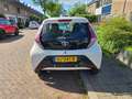 Toyota Aygo Aygo 1.0 VVT-i x-play Wit - thumbnail 2