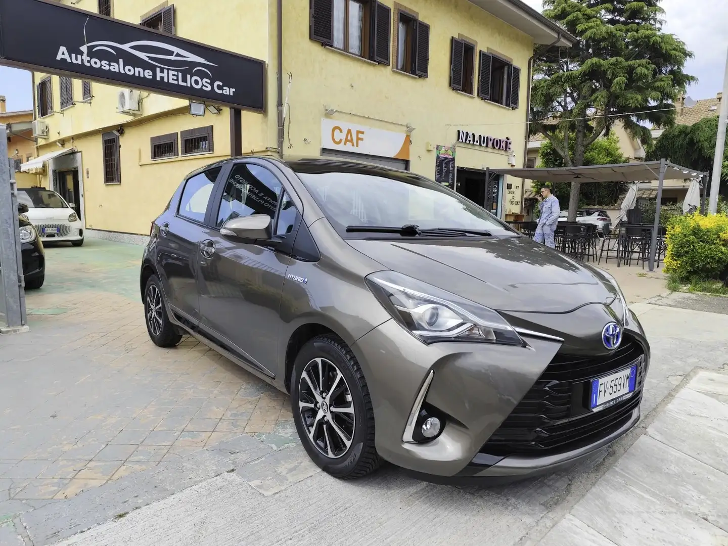 Toyota Yaris 5p 1.5h Active my18 GARANZIA TOYOTA Bronze - 2