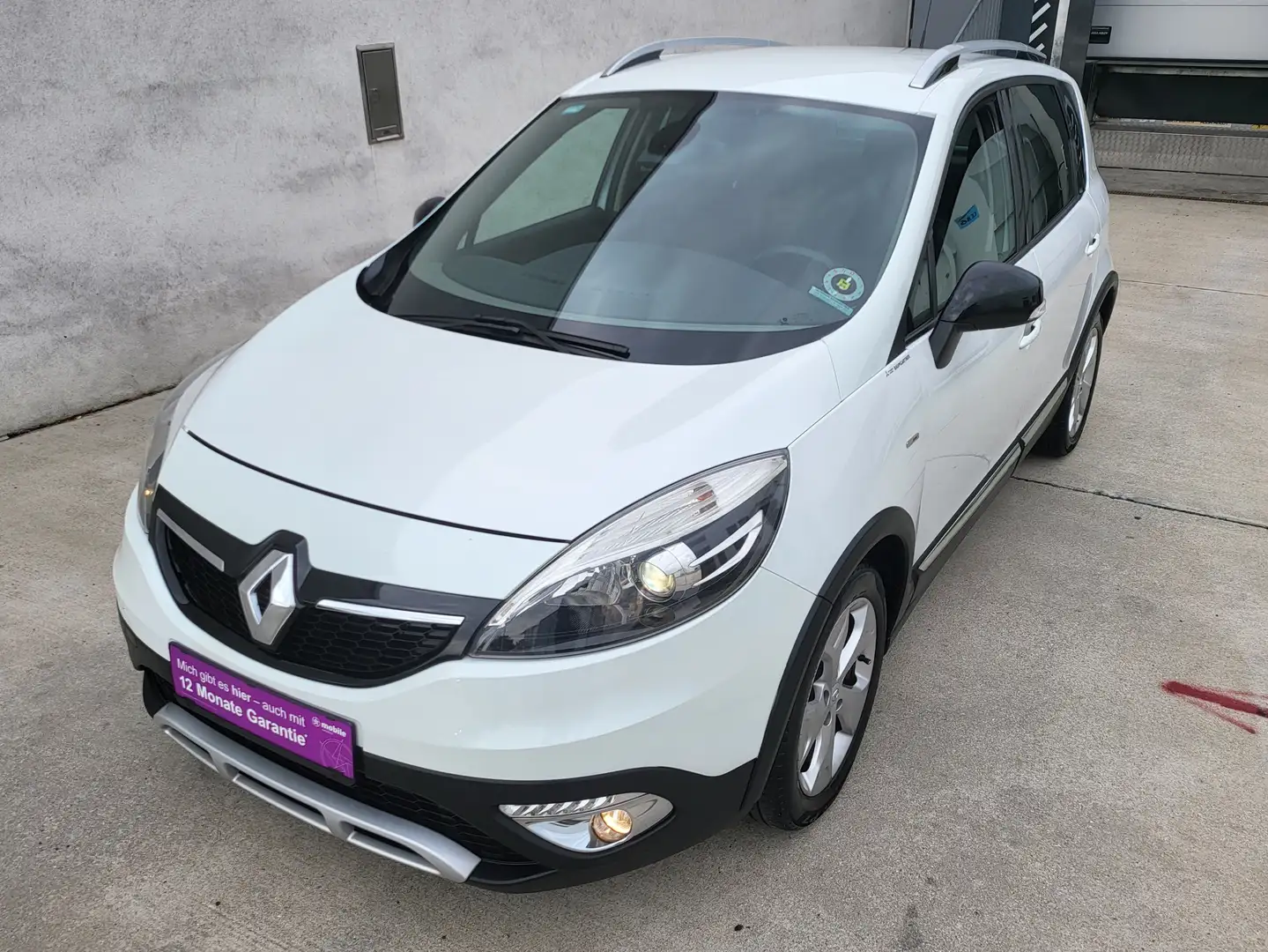 Renault Scenic XMOD Energy dCi 110 Bose Edition Weiß - 1