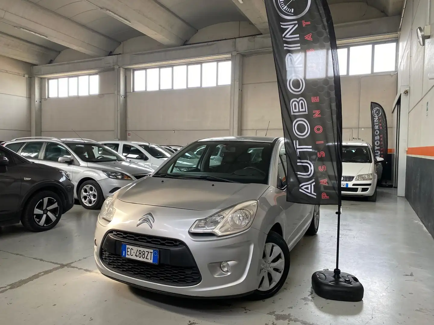 Citroen C3 C3 1.4 airdream Exclusive Gpl (eco.) Plateado - 1