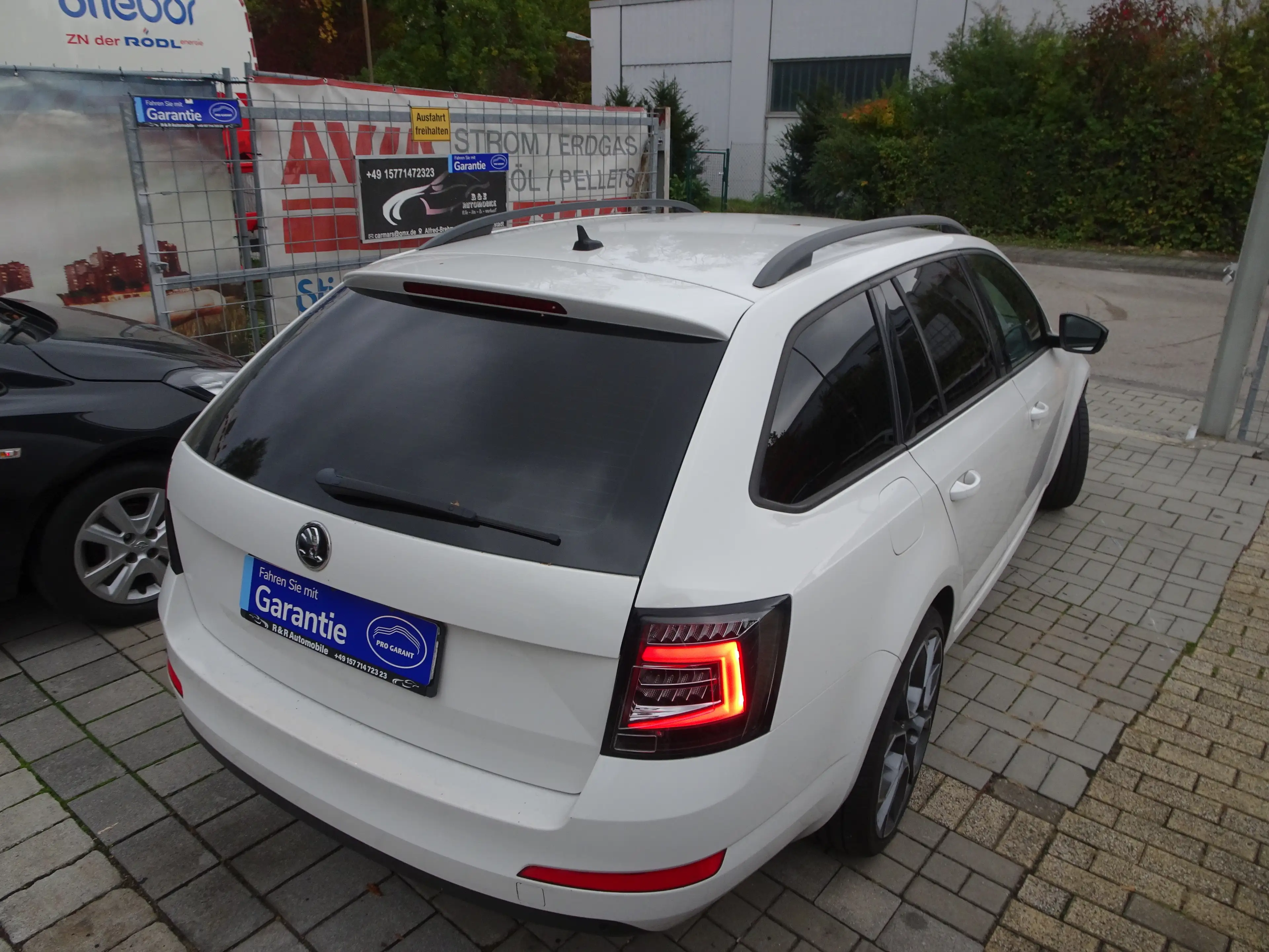 Skoda Octavia Ambition-1 hand-SHG.Tüv Neu-Navi-Tempo-PDC-SHZ-Klima-175tkm-Top 1A-USW.. — photo 6