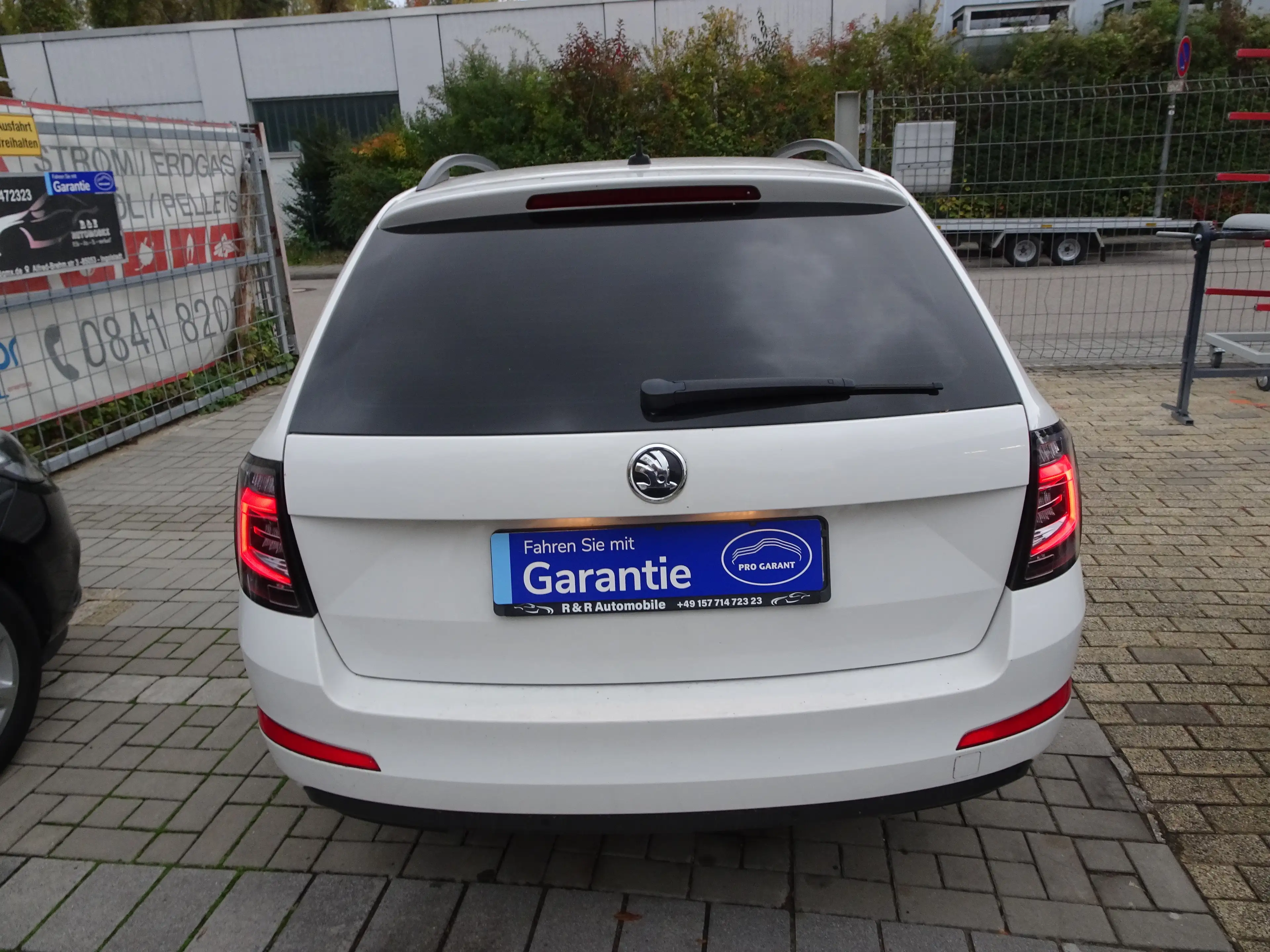 Skoda Octavia Ambition-1 hand-SHG.Tüv Neu-Navi-Tempo-PDC-SHZ-Klima-175tkm-Top 1A-USW.. — photo 7