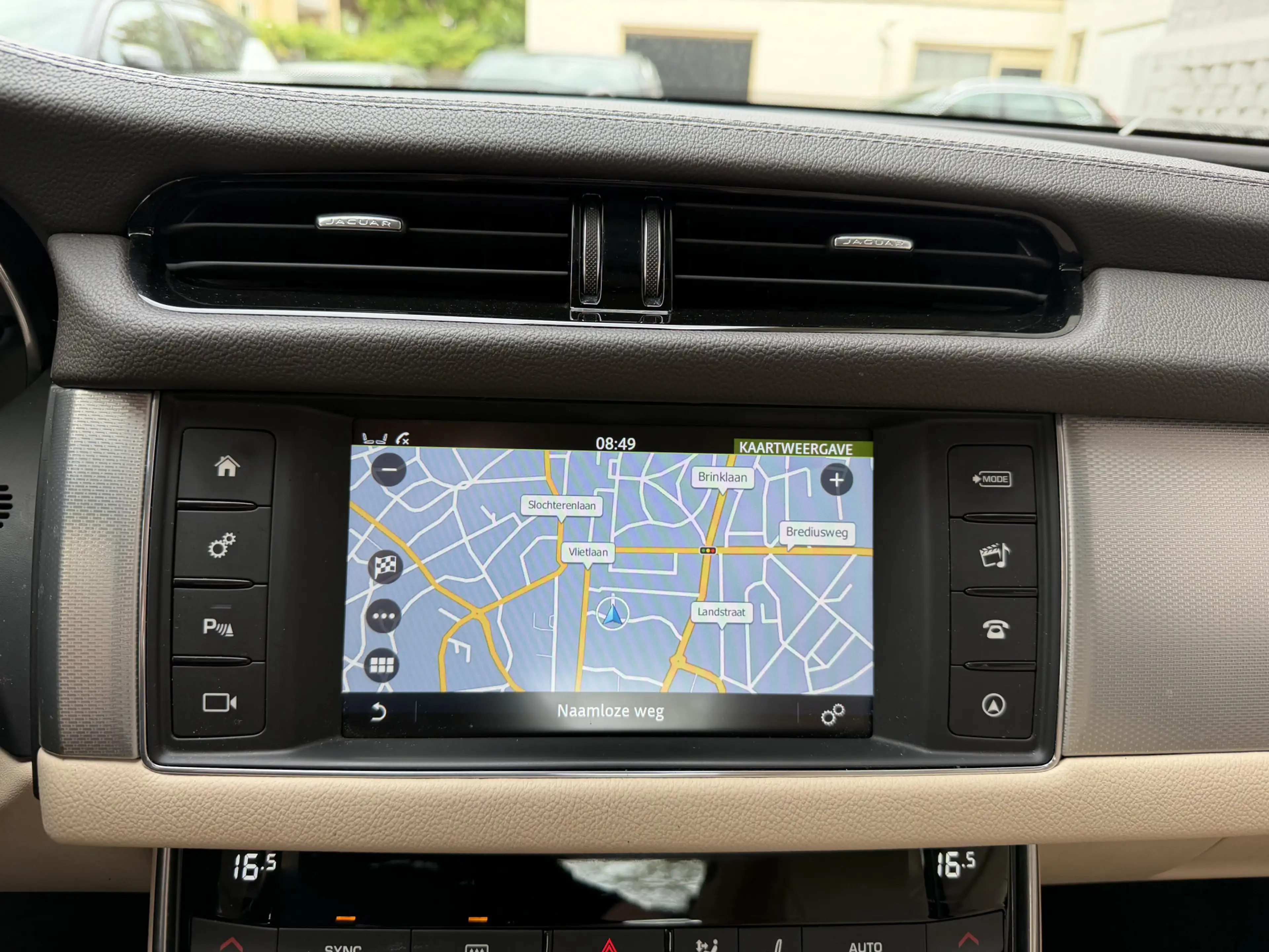 Jaguar XF 2.0 Navigatie Leer NL auto Stuur en stoel verwarmi — photo 6