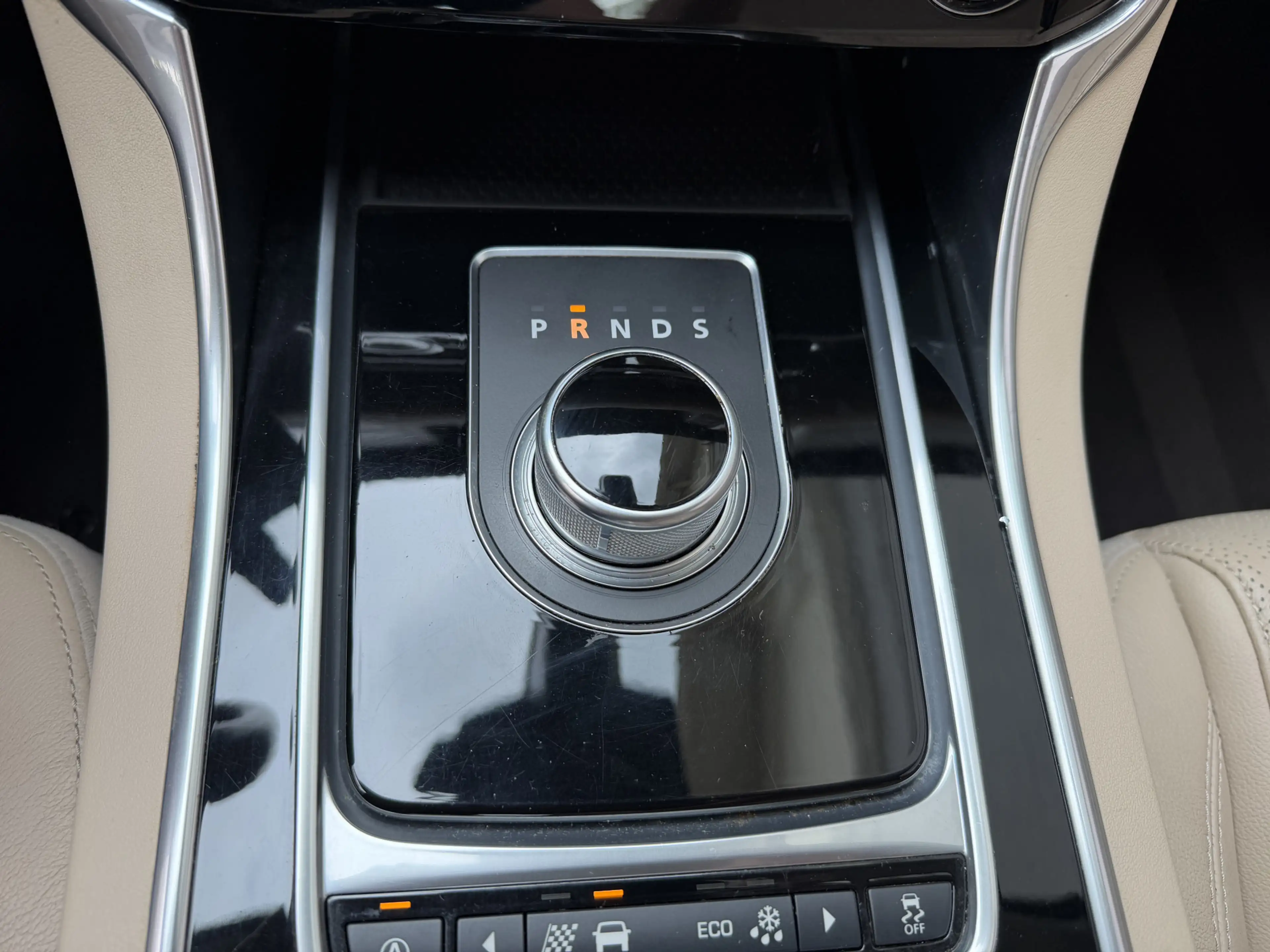 Jaguar XF 2.0 Navigatie Leer NL auto Stuur en stoel verwarmi — photo 10
