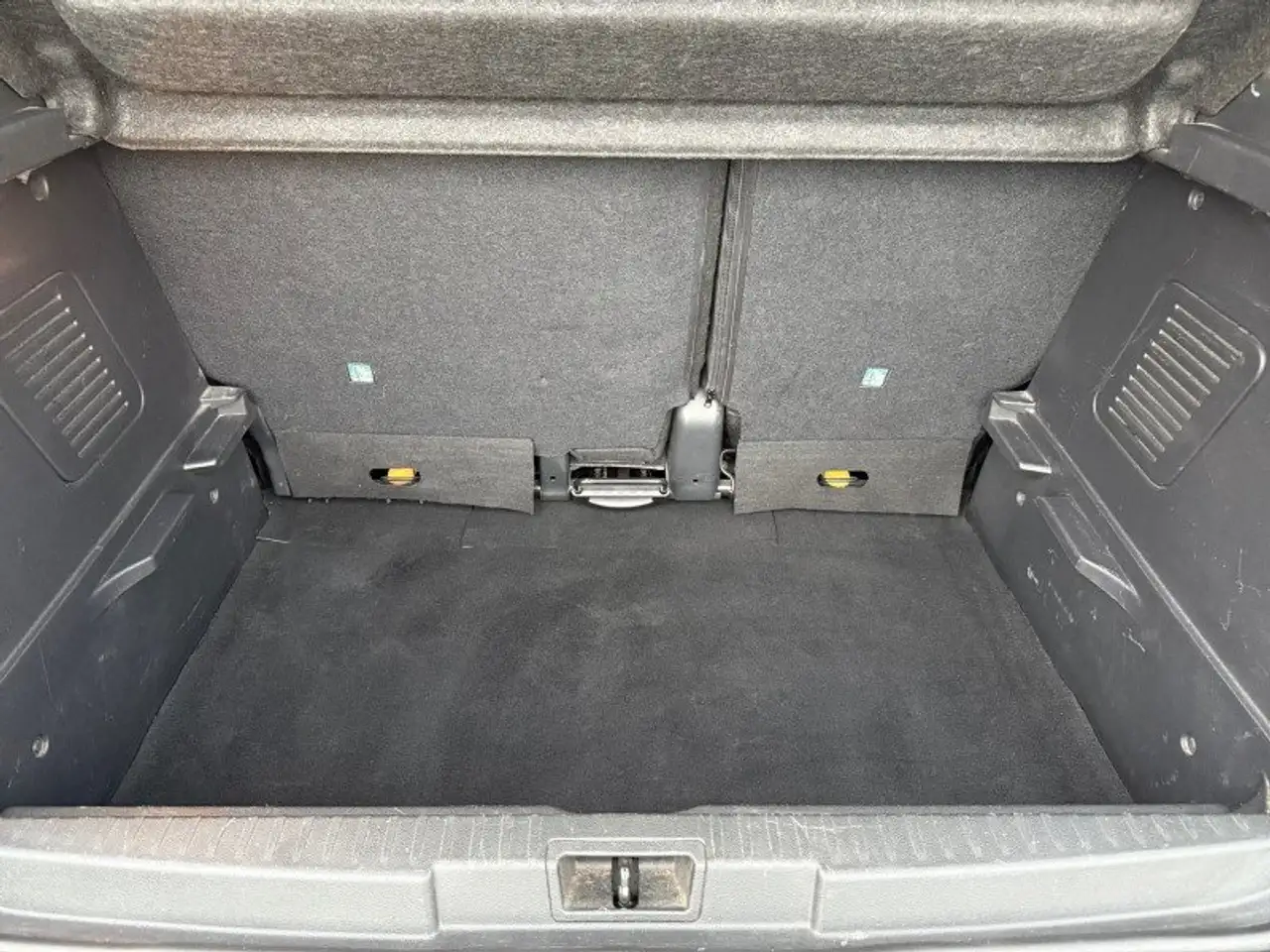 Renault Captur — photo 19