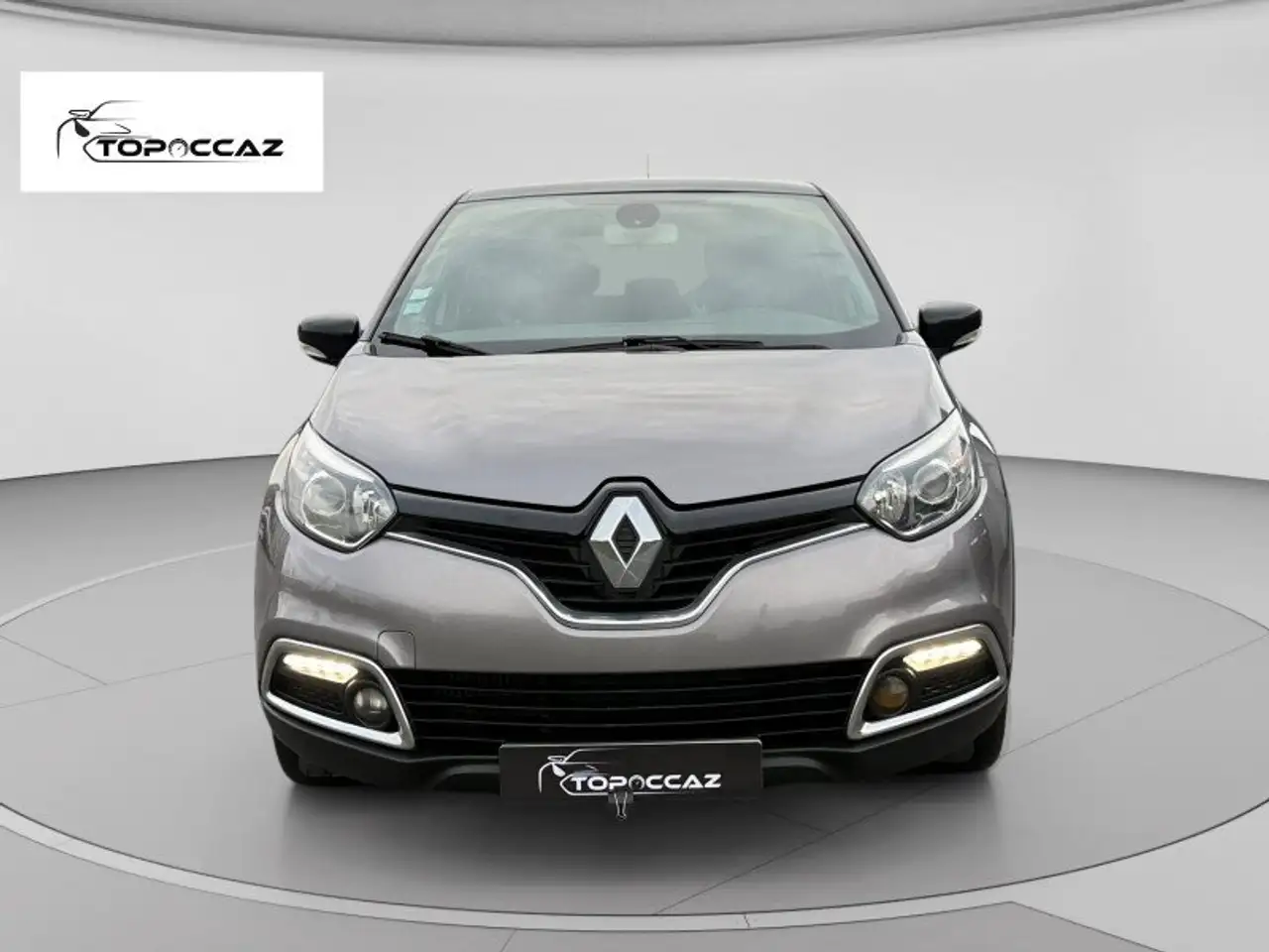 Renault Captur — photo 8