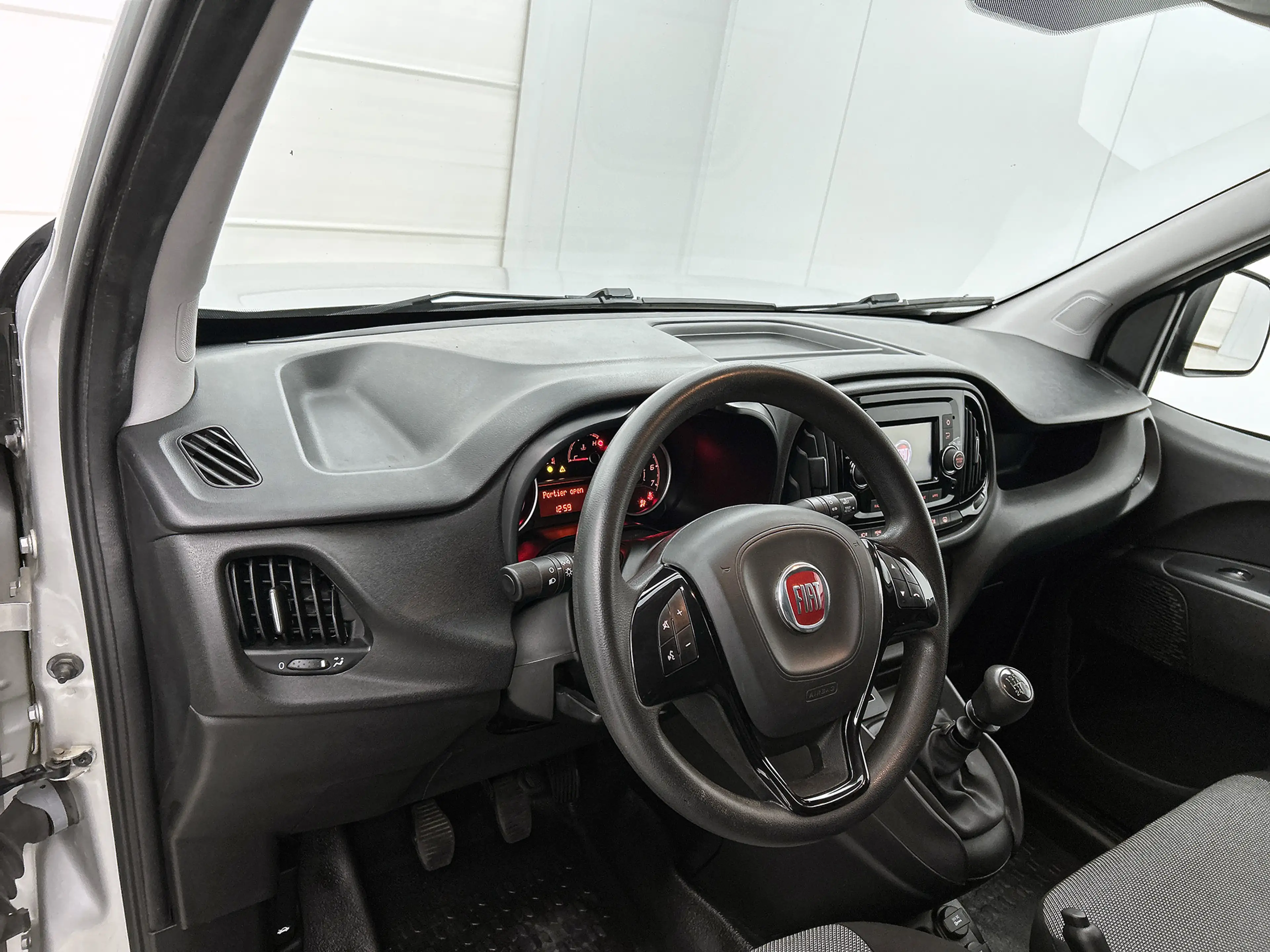 Fiat Doblo Cargo 1.4 Fire L2H1 Maxi DAB — photo 2