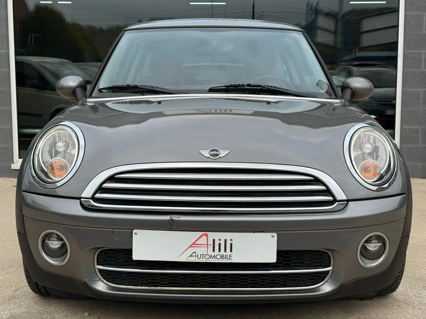 MINI One D Mini 1.6 D One**Prêt a Immatriculé**Airco** Gris - 2
