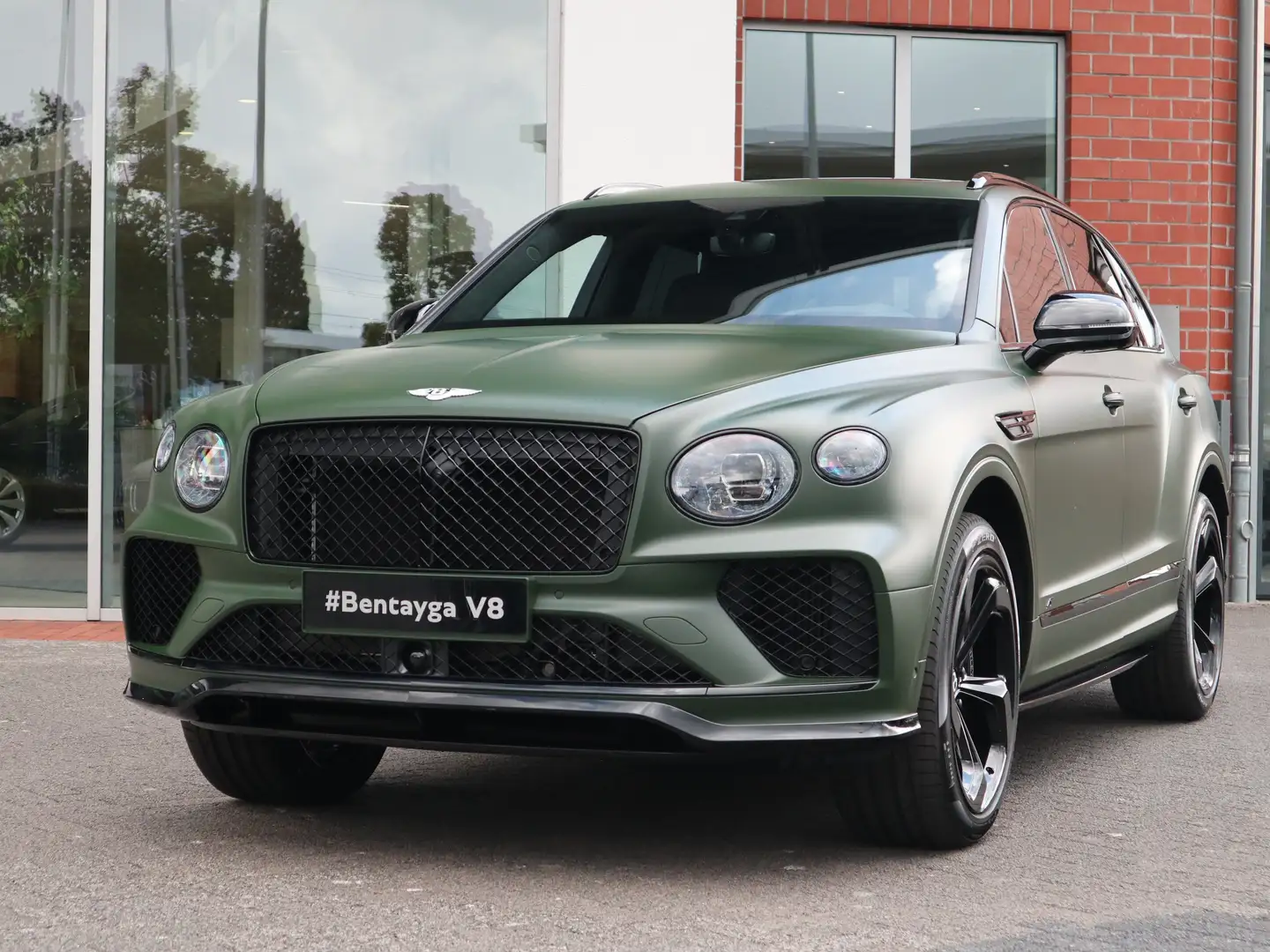 Bentley Bentayga V8 S  *Satin*Naim*Parking Heater* Grün - 1