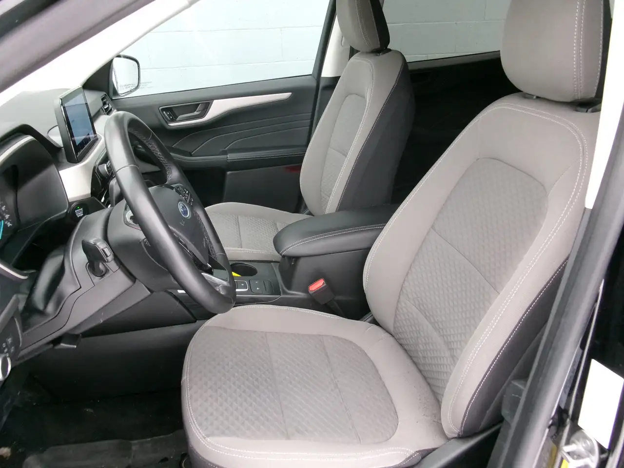 Ford Escape снимка Ford Escape